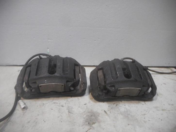 Remklauw li en re BMW 7 serie (E65/E66/E67) 2005, Auto-onderdelen, Remmen en Aandrijving, BMW, Gebruikt