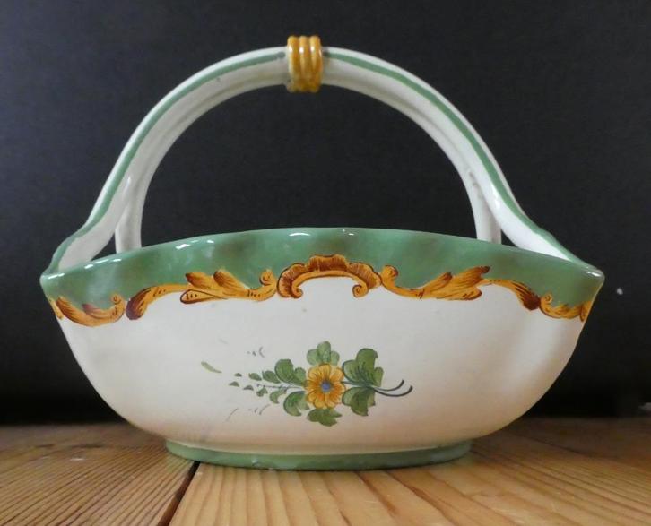 schaal porselein met bloemdecor, Antiek en Kunst, Antiek | Porselein, Ophalen of Verzenden
