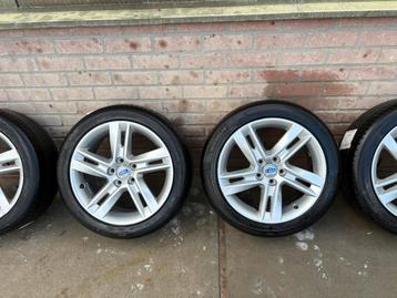 Michelin Zomerbanden 235/45 R17 Volvo V60 beschikbaar voor biedingen