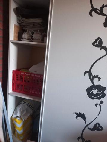 Grote 3 deurs spiegel schuifkast hang en leg veel ruimte beschikbaar voor biedingen