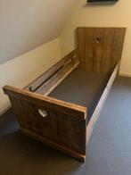 eenpersoons bed (90x200cm) gemaakt van steigerhout, Ophalen, Gebruikt, 90 cm, Eenpersoons
