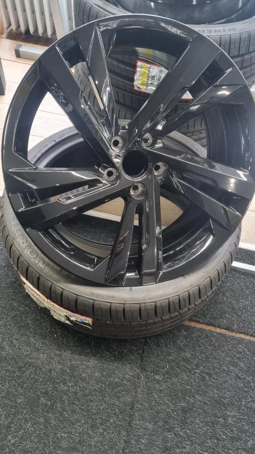 19" voor VW Tiguan T-Roc Valencia Black LOOK VELGEN 5X112, Auto-onderdelen, Banden en Velgen, Velg(en), 19 inch, Personenwagen