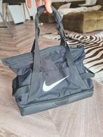 Nike sporttas zo goed als nieuw, Sieraden, Tassen en Uiterlijk, Tassen | Sporttassen, Ophalen of Verzenden, Zo goed als nieuw