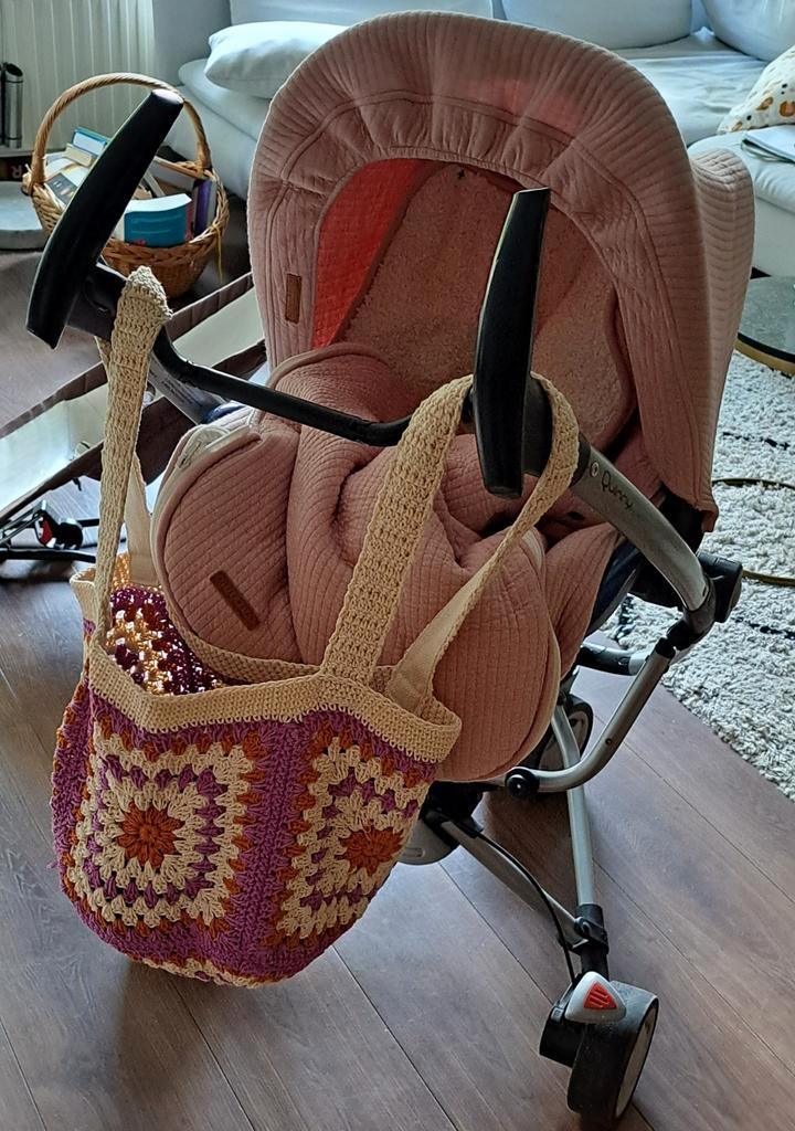 Quinny zapp onderstel+ maxi cosi adapters (bakfiets), Kinderen en Baby's, Kinderwagens en Combinaties, Gebruikt, Quinny, Ophalen