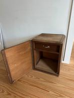 Vintage houten kastje uit Frankrijk, Antiek en Kunst, Ophalen
