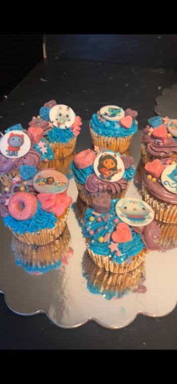 Taart op maat  beschikbaar voor biedingen