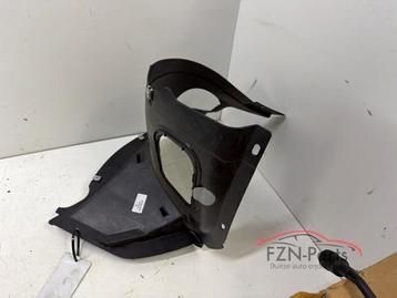 VW Golf 7 modderkuip links voor kleine deel beschikbaar voor biedingen