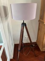 Driepoot lamp, Huis en Inrichting, Lampen | Vloerlampen, Ophalen, Zo goed als nieuw, Hout, 150 tot 200 cm