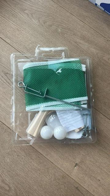 Pingpong setje beschikbaar voor biedingen