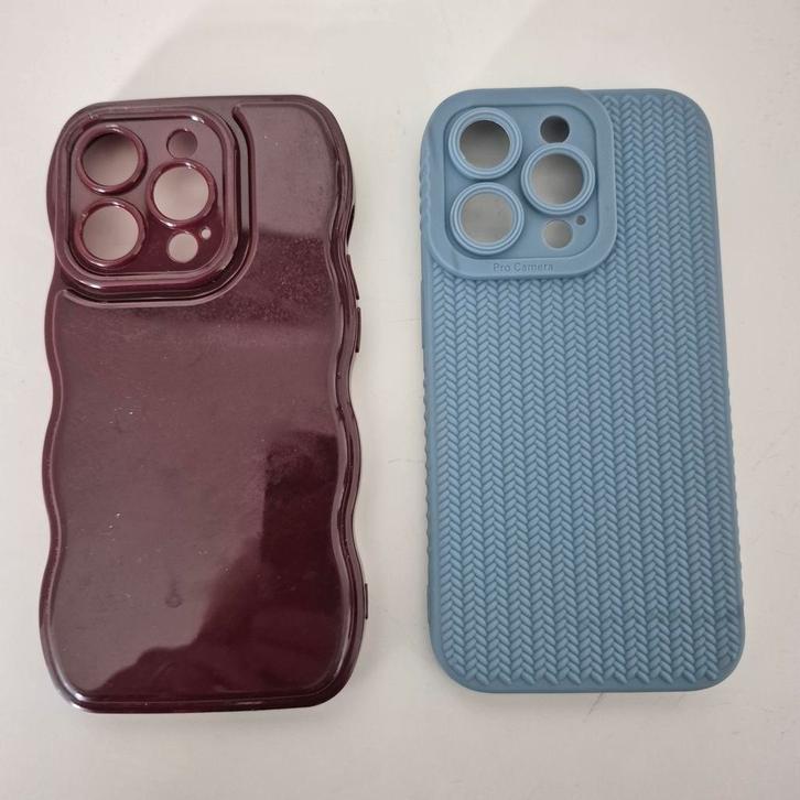4x  iPhone 14 Hoesjes - Blauw & Bordeaux, Telecommunicatie, Mobiele telefoons | Hoesjes en Frontjes | Apple iPhone, Gebruikt, Hoesje of Tasje