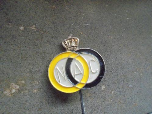 Oude speld logo voetbalclub N.A.C. uit BREDA, Verzamelen, Speldjes, Pins en Buttons, Zo goed als nieuw, Speldje of Pin, Sport
