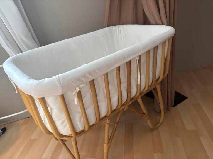 Childhome Rotan Wieg met Voering, Kinderen en Baby's, Babywiegjes en Ledikanten, Zo goed als nieuw, Wieg, Ophalen