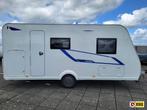 Caravelair Alba Family 466 EX HUUR 2024 + VOORTENT, Caravans en Kamperen, Caravans, Standaardzit, Bedrijf, 750 - 1000 kg, Overige typen