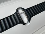 Apple Watch magnetisch Leren Bandje 45mm - Zeer Goede Staat, Ophalen of Verzenden, Zo goed als nieuw, Bandje