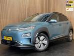 Hyundai Kona EV Premium 64 kWh|TREKHAAK|FACELIFT|3-FASE|LEDE, Gebruikt, Zwart, 174 min, Blauw