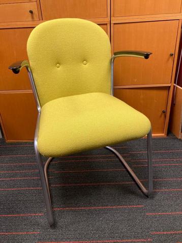 Vintage Gispen fauteuil 413-R beschikbaar voor biedingen