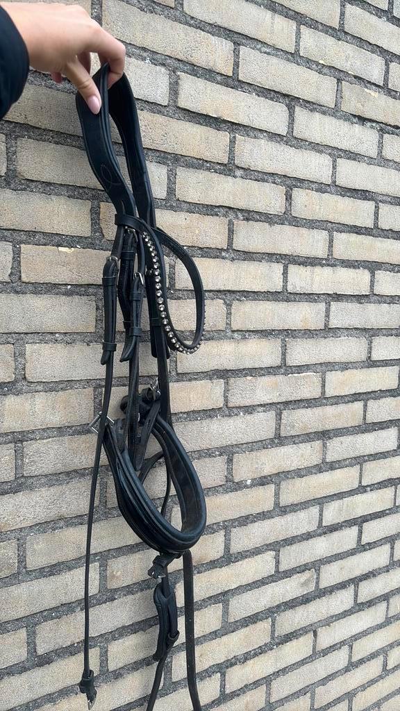 Hoofdstel full, Dieren en Toebehoren, Paarden en Pony's | Hoofdstellen en Tuigage, Zo goed als nieuw, Dressuur, Ophalen of Verzenden