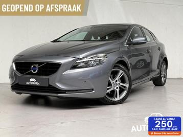Volvo V40 2.0 T2 Momentum PANODAK NAVI PDC 17"LMV TREKHAAK beschikbaar voor biedingen