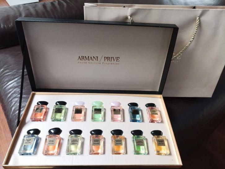🎄✨Armani Privé Haute Couture Parfum Set – 14 x 7.5 ml 🎁⛄🎅, Verzamelen, Parfumverzamelingen, Nieuw, Miniatuur, Gevuld, Ophalen of Verzenden