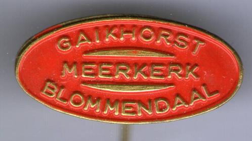 Gaikhorst Meerkerk Blommendaal rood op koper speld ( M_044 ), Verzamelen, Speldjes, Pins en Buttons, Zo goed als nieuw, Speldje of Pin