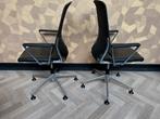 2x bureau stoelen Vitra Meda, Ophalen of Verzenden, Zo goed als nieuw, Zwart