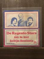 De Regento Stars - Aan de kant / Zachtjes Excellentie, Cd's en Dvd's, Vinyl Singles, 7 inch, Single, Ophalen of Verzenden, Zo goed als nieuw