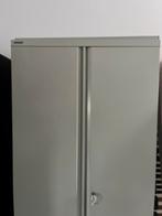 Bisley kast grijs met sleutel in heel goede staat, Ophalen of Verzenden, Zo goed als nieuw