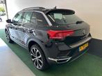 Volkswagen T-Roc 1.0 TSI Style Camera|NAP|NAVI, Voorwielaandrijving, Gebruikt, 1193 kg, Zwart