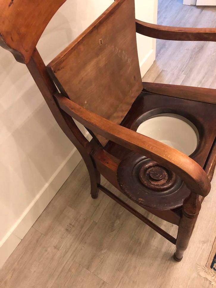 Antieke Postoel met Pot en Deksel, Antiek en Kunst, Antiek | Meubels | Stoelen en Banken, Ophalen