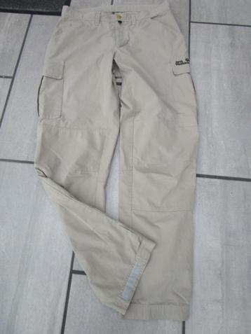 Sportieve Jack Wolfskin broek maat 50 beschikbaar voor biedingen