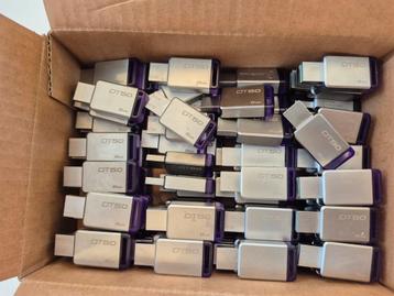 100x Kingston DT50 8GB usb sticks beschikbaar voor biedingen