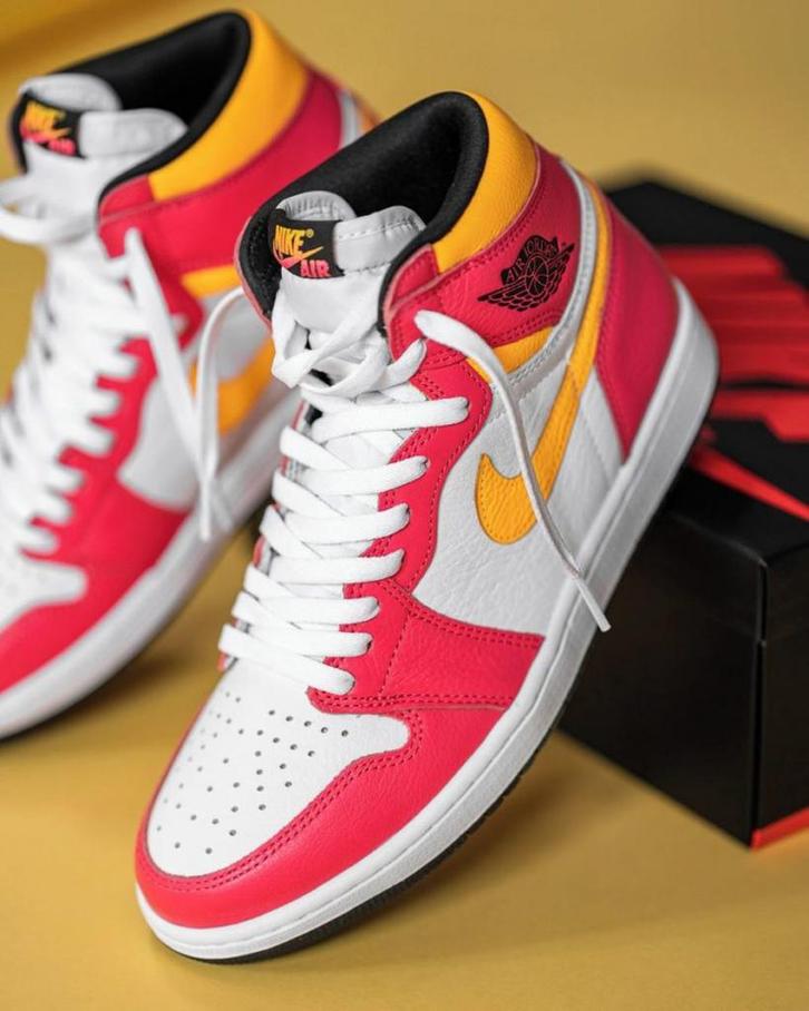 Jordan 1 hi and lo deadstock orginal, Kleding | Heren, Schoenen, Nieuw, Sportschoenen, Overige kleuren, Ophalen of Verzenden