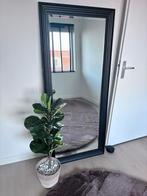Spiegel zwart 160x70 cm met gratis beige kleed, Huis en Inrichting, Woonaccessoires | Spiegels, Ophalen, Zo goed als nieuw, 150 tot 200 cm
