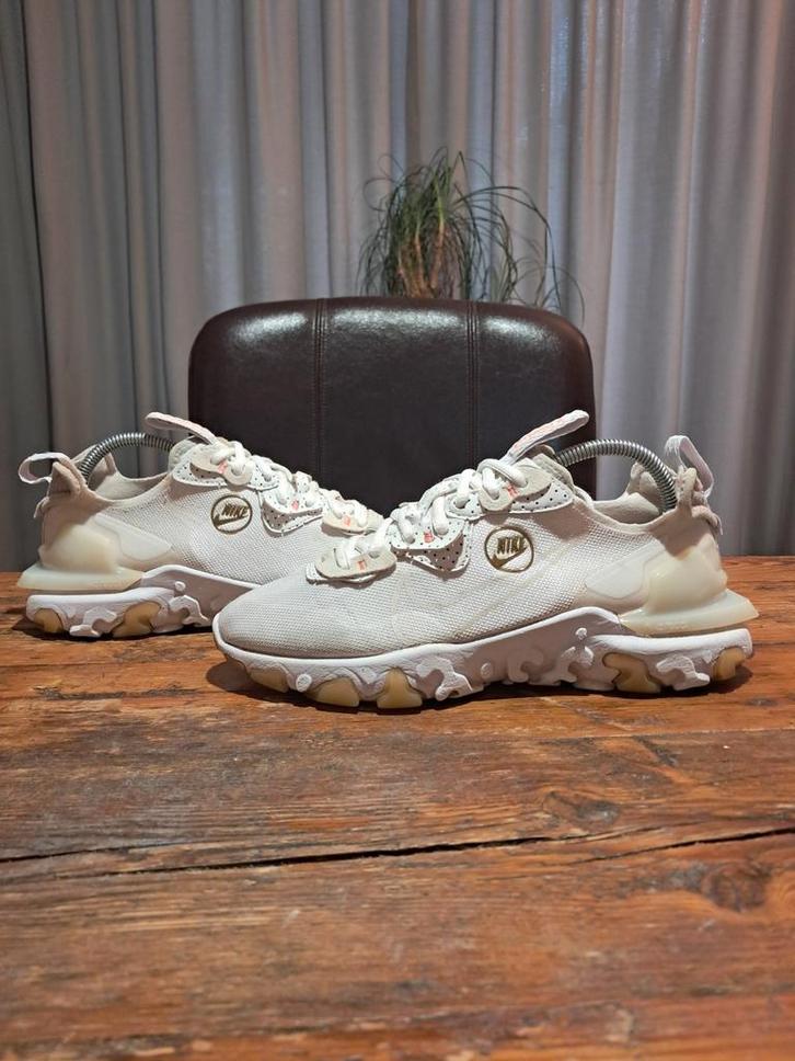 Nike React Vision D/MS/X Dimension Six, Kleding | Dames, Schoenen, Gedragen, Sneakers of Gympen, Wit, Ophalen of Verzenden