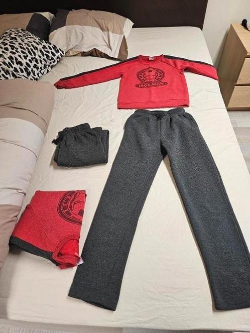 Te koop 2x ZGAN Marvel Ironman joggingpak 12jaar, Kinderen en Baby's, Kinderkleding | Kinder-kledingpakketten, Zo goed als nieuw