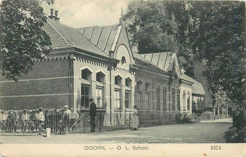 (378-388-011) Doorn OL School, Verzamelen, Ansichtkaarten | Nederland, Utrecht, Voor 1920, Verzenden