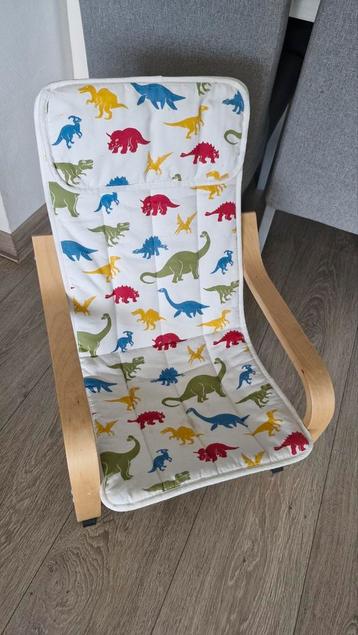 Leuke dino kinderstoel  beschikbaar voor biedingen