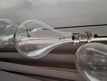 Lampen beschikbaar voor biedingen