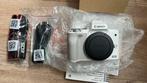 Canon EOS M50 wit + EF-M15-45 IS STM kit (nieuw in doos), Nieuw, Canon, Ophalen of Verzenden