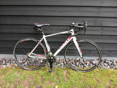 Giant Defy aluxx framemaat 51, Fietsen en Brommers, Fietsen | Racefietsen, Gebruikt, Giant, Meer dan 20 versnellingen, 28 inch