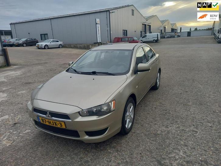 Mitsubishi Lancer Sports Sedan 1.5 Invite, Auto's, Mitsubishi, Te koop, Lancer, ABS, Airbags, Airconditioning, Boordcomputer, Centrale vergrendeling