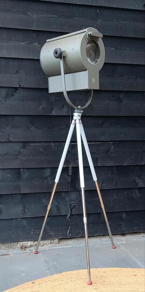 Oude vintage theaterlamp theatersport, Huis en Inrichting, Lampen | Spots, Zo goed als nieuw, Ophalen