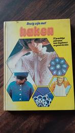 Vintage, retro, bezig zijn met haken, Ophalen of Verzenden, Zo goed als nieuw, Haken, Patroon of Boek