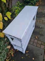 Vintage vol houten side table met metalen rand, Ophalen