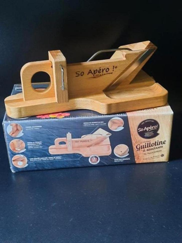 So Apéro ! worst - kaas snijder - guillotine, Huis en Inrichting, Keuken | Keukenbenodigdheden, Nieuw, Ophalen of Verzenden