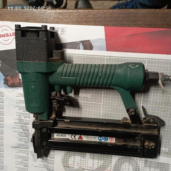 airpress 2x, Doe-het-zelf en Verbouw, Compressors, Gebruikt, Minder dan 25 liter, Minder dan 200 liter/min, Ophalen of Verzenden