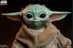 Sideshow The Mandalorian The Child Life-Size Baby Yoda