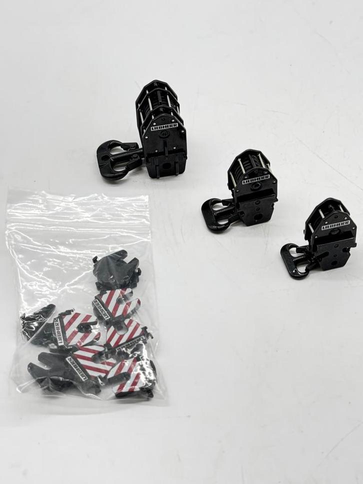 WSI LIEBHERR HIJSHAKEN SET + ballast platen, Hobby en Vrije tijd, Modelauto's | 1:50, Nieuw, Hijskraan, Tractor of Landbouw, Wsi