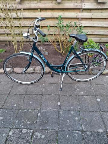 Nette stevige damesfiets BATAVUS LUCA beschikbaar voor biedingen