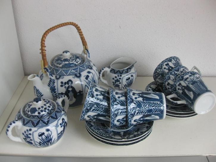 Blauw/ wit serviesje met decor Lange Lijs., Antiek en Kunst, Antiek | Servies compleet, Ophalen